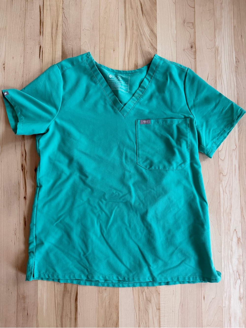 Women’s Figs Catarina Scrub Top in Surgical Green